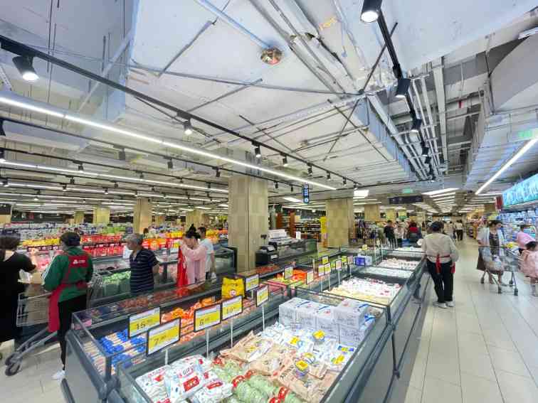 胖东来帮扶永辉门店调改，郑州试点更换为信万广场店(图5)